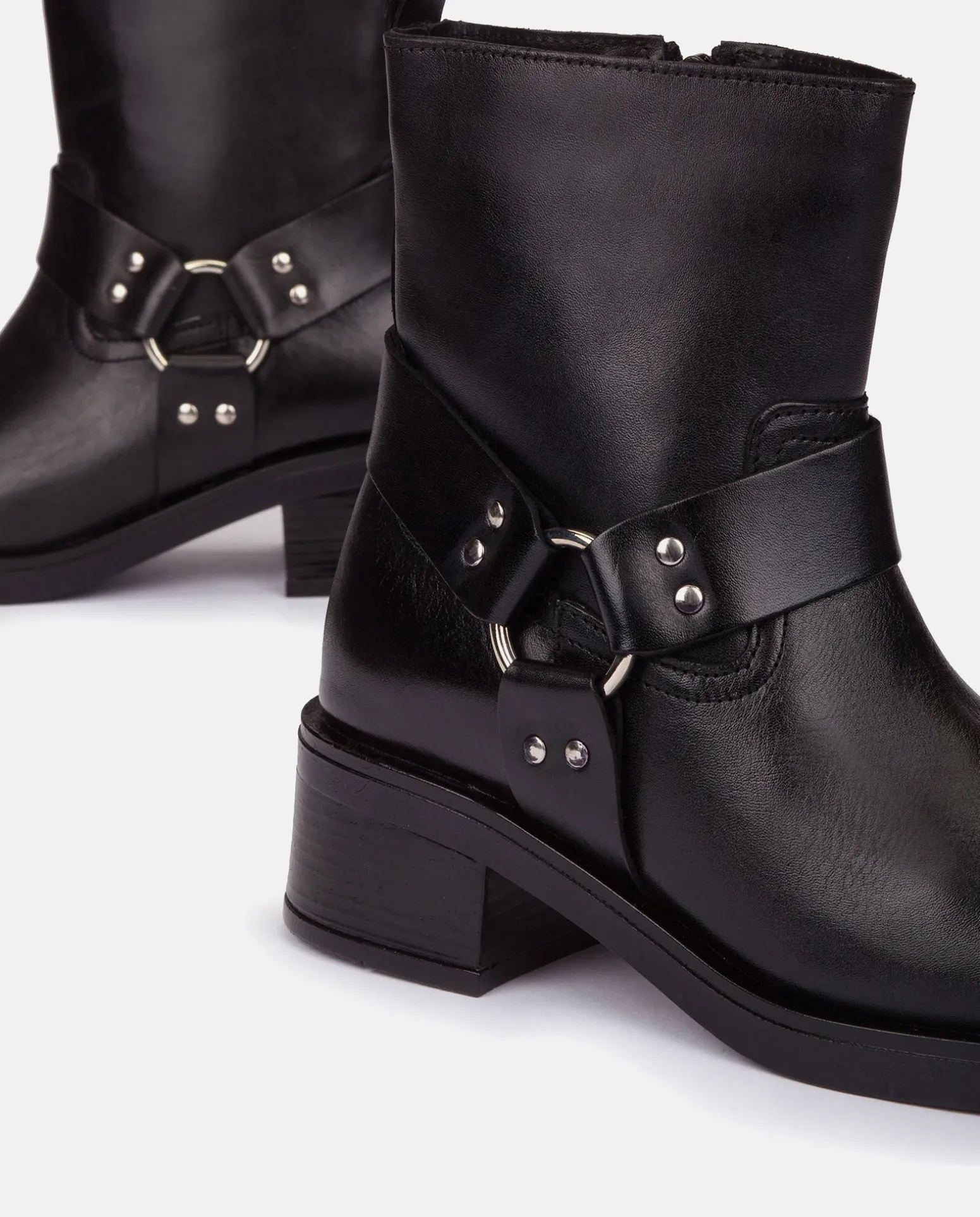 Flat Booty SPA-005 Black