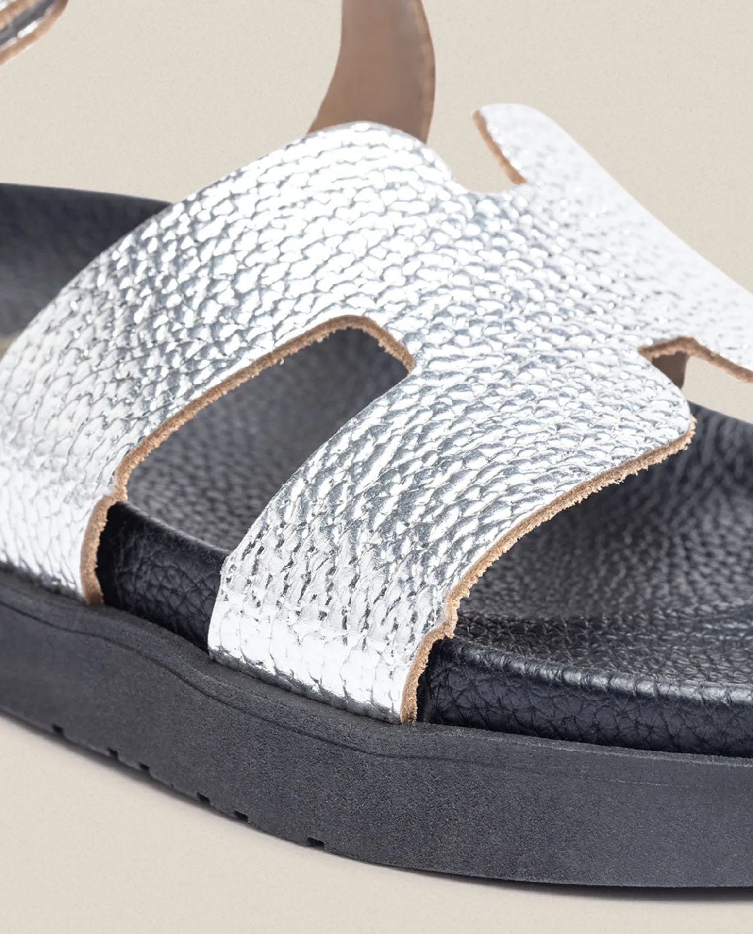 Flat Sandal MORENA-125 Silver